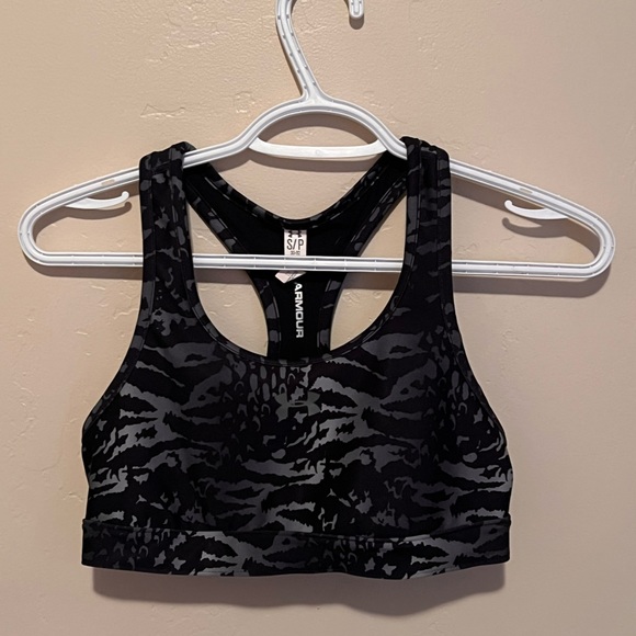 Under Armour Workout Set - Picture 3 of 7